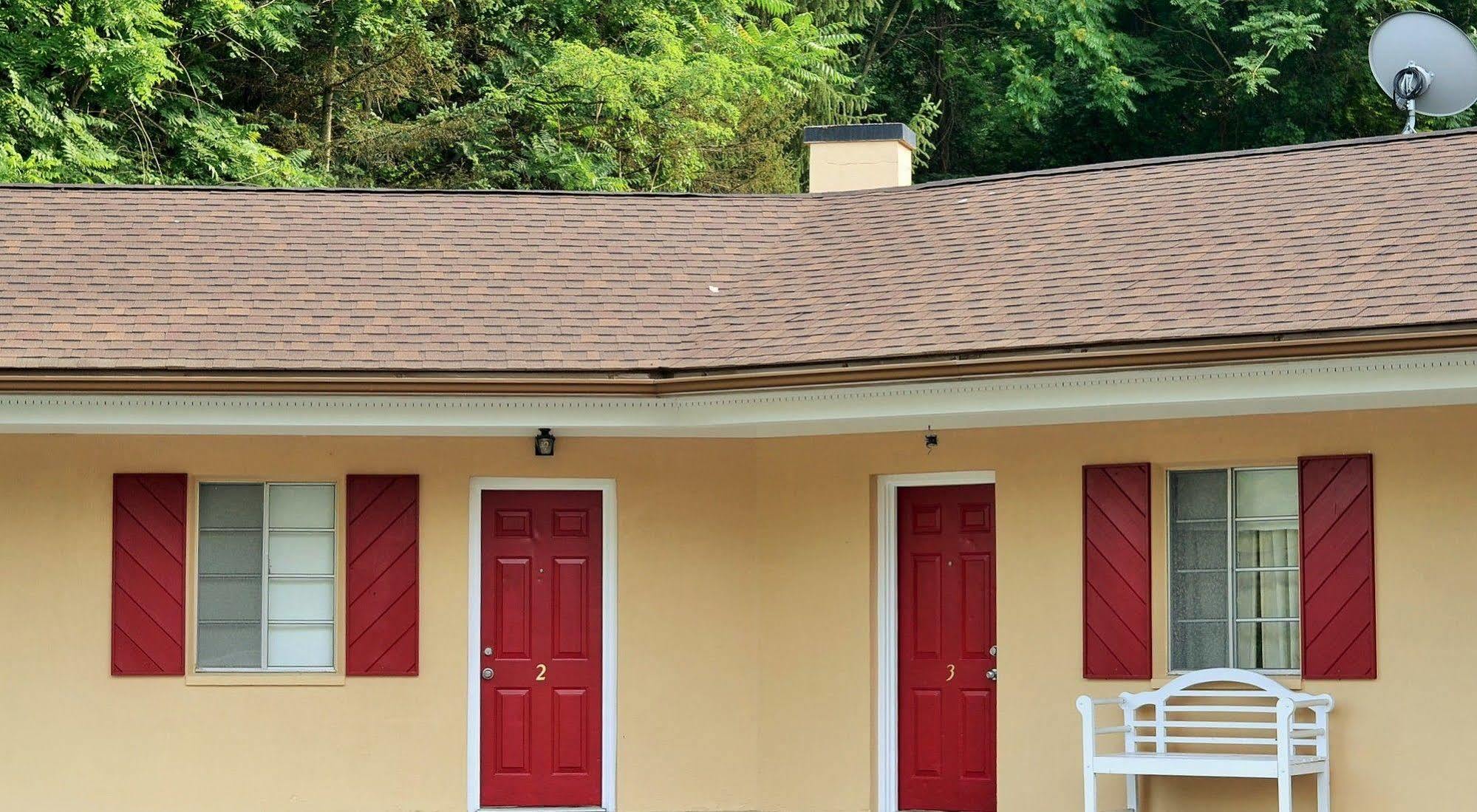 Holiday Motel Andover Ngoại thất bức ảnh